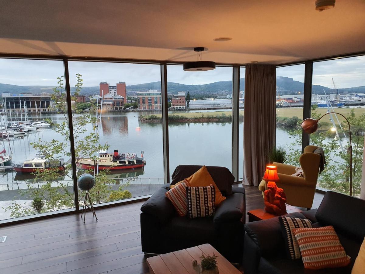 Luxury Apartment Marina Views At Titanic Quarter 벨파스트 외부 사진